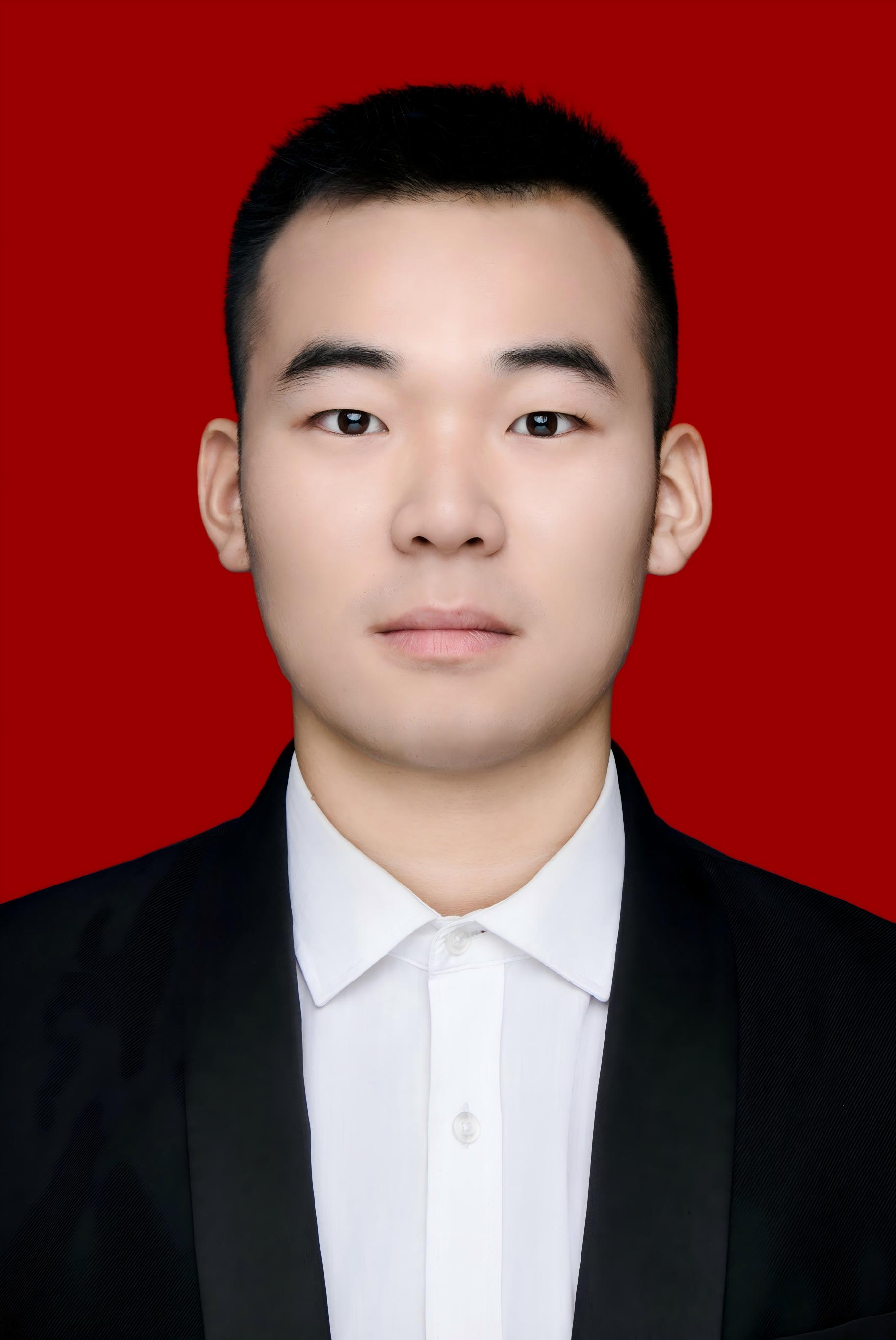 张 林